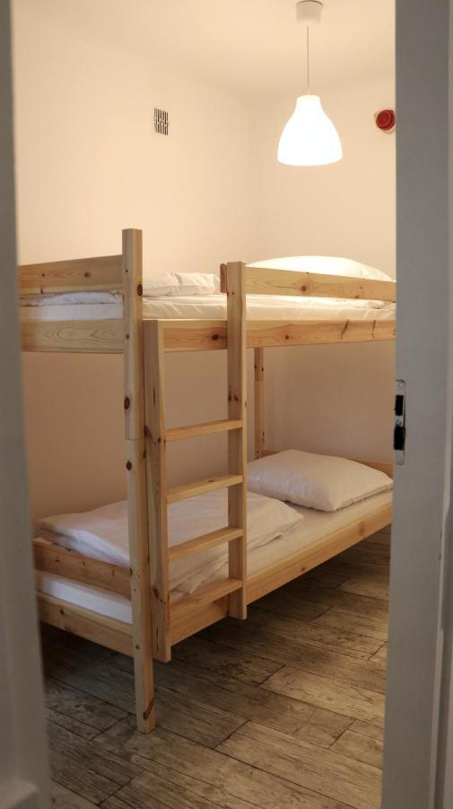 Sanera Hostel Warsaw Exterior photo