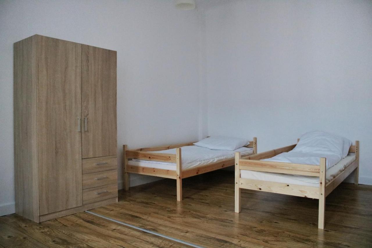 Sanera Hostel Warsaw Exterior photo